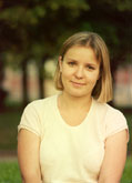 Женский фотопортрет на пленере. Фотография девушки